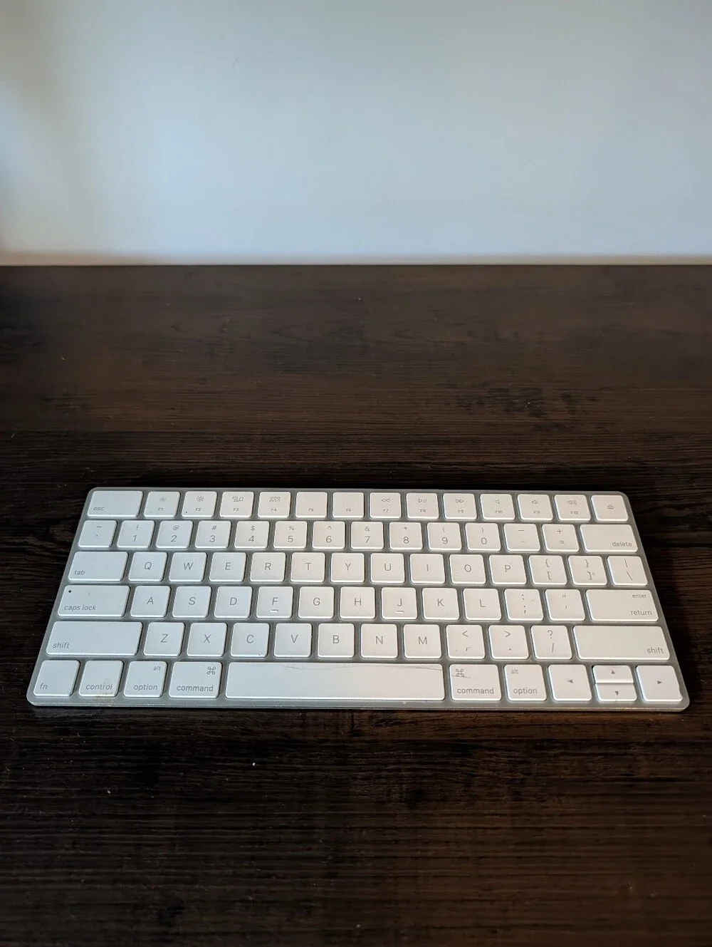 Apple Magic Keyboard Wireless Bluetooth Keyboard